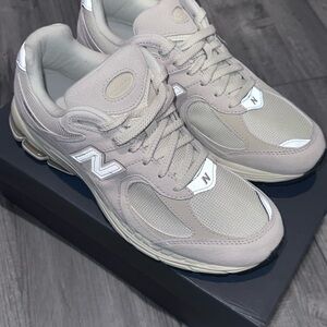 New Balance Beige Sneakers